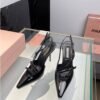 Slingback-Pumps mit Schnalle - Image 3