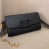 V-Logo Black 23 cm - Image 4