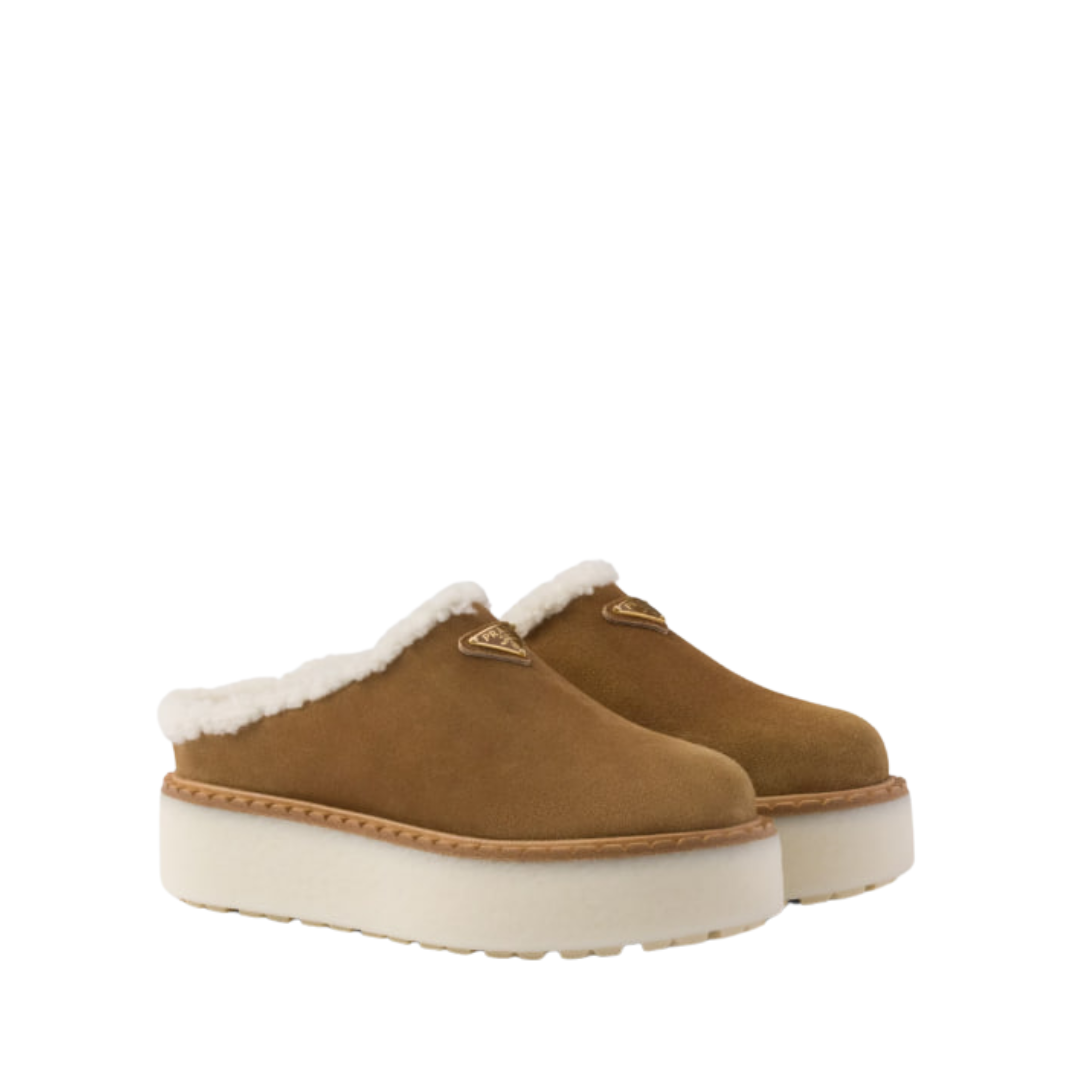 ОБРАЗЕЦ (2) Sabots aus Veloursleder - Image 1