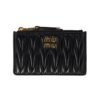 Matelassé-Nappa-Leder-Clutch 8cm